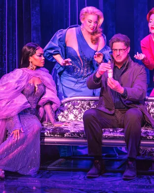 Death Becomes Her Fort Lauderdale