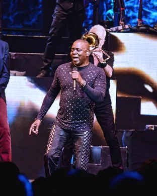 Earth Wind And Fire Hollywood