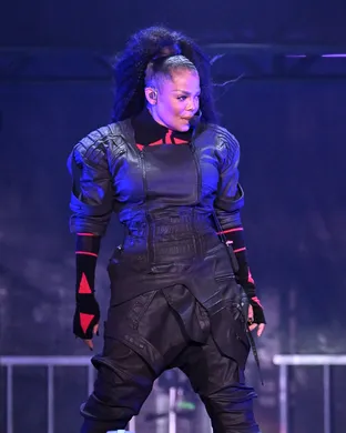 Janet Jackson Sunrise